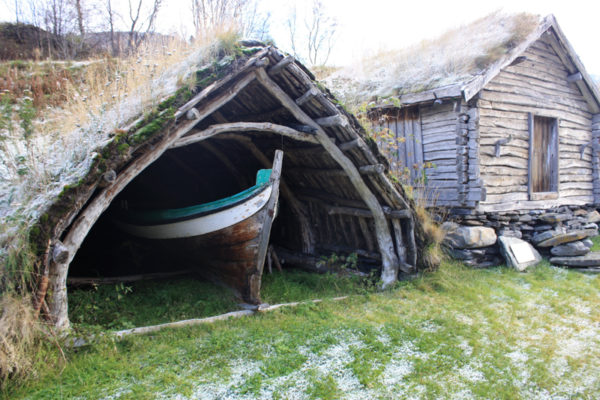 Fjærabuene i Birtavarre